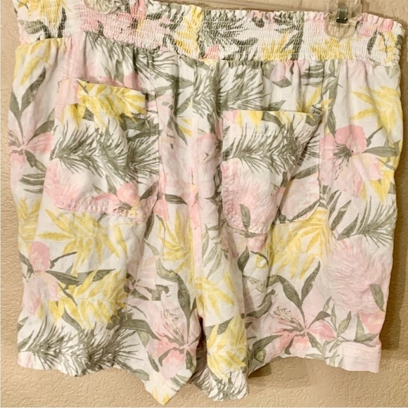 Briggs New York Shorts XL White Linen Rayon Tropical Floral Pink Green - Picture 3 of 10